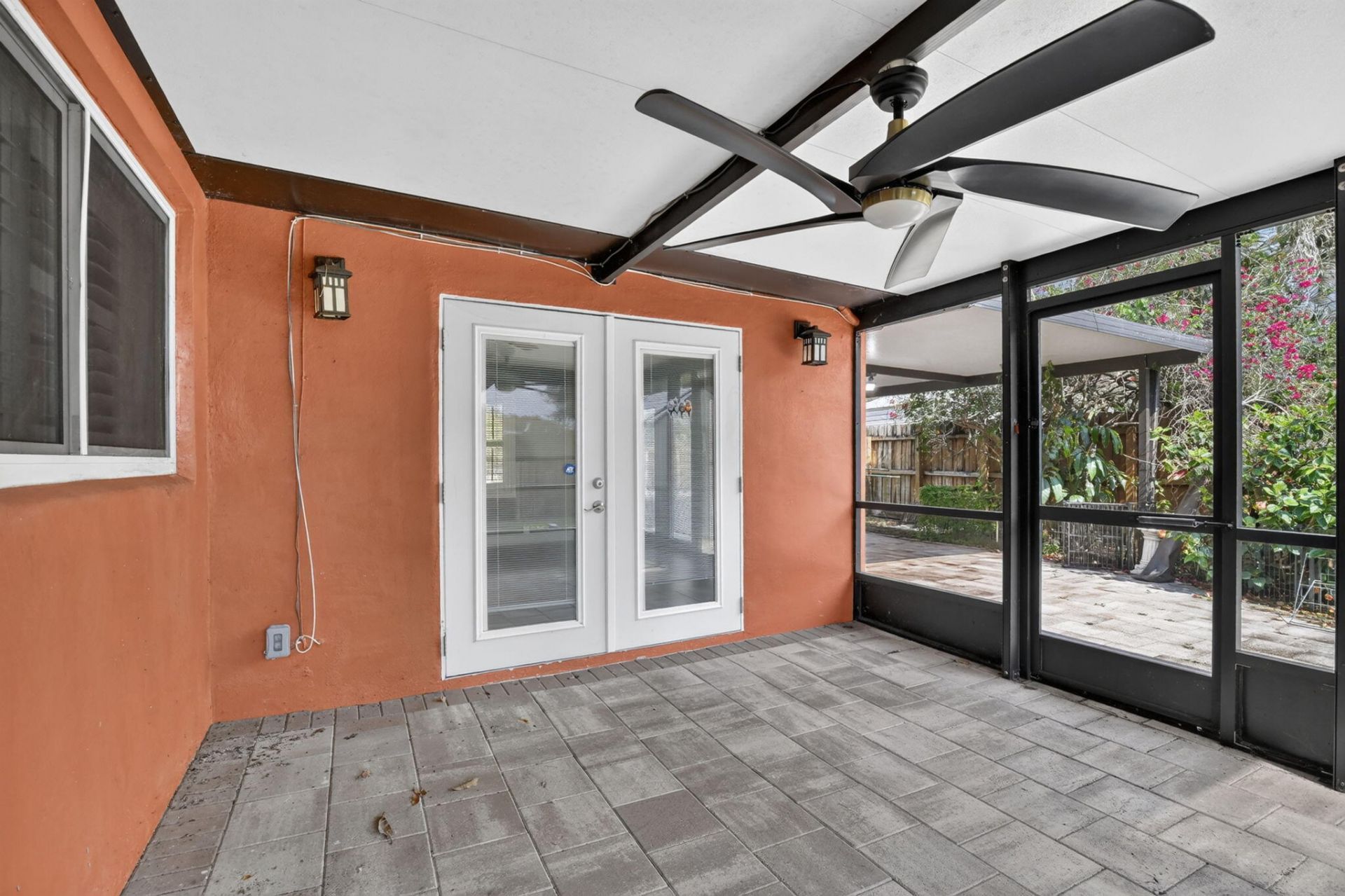 1101 E Country Club Circle, Plantation, FL 33317 Photo