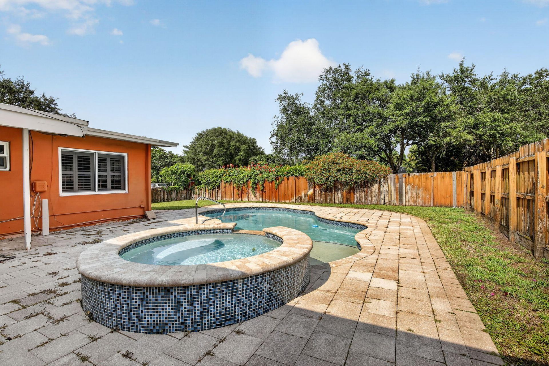 1101 E Country Club Circle, Plantation, FL 33317 Photo