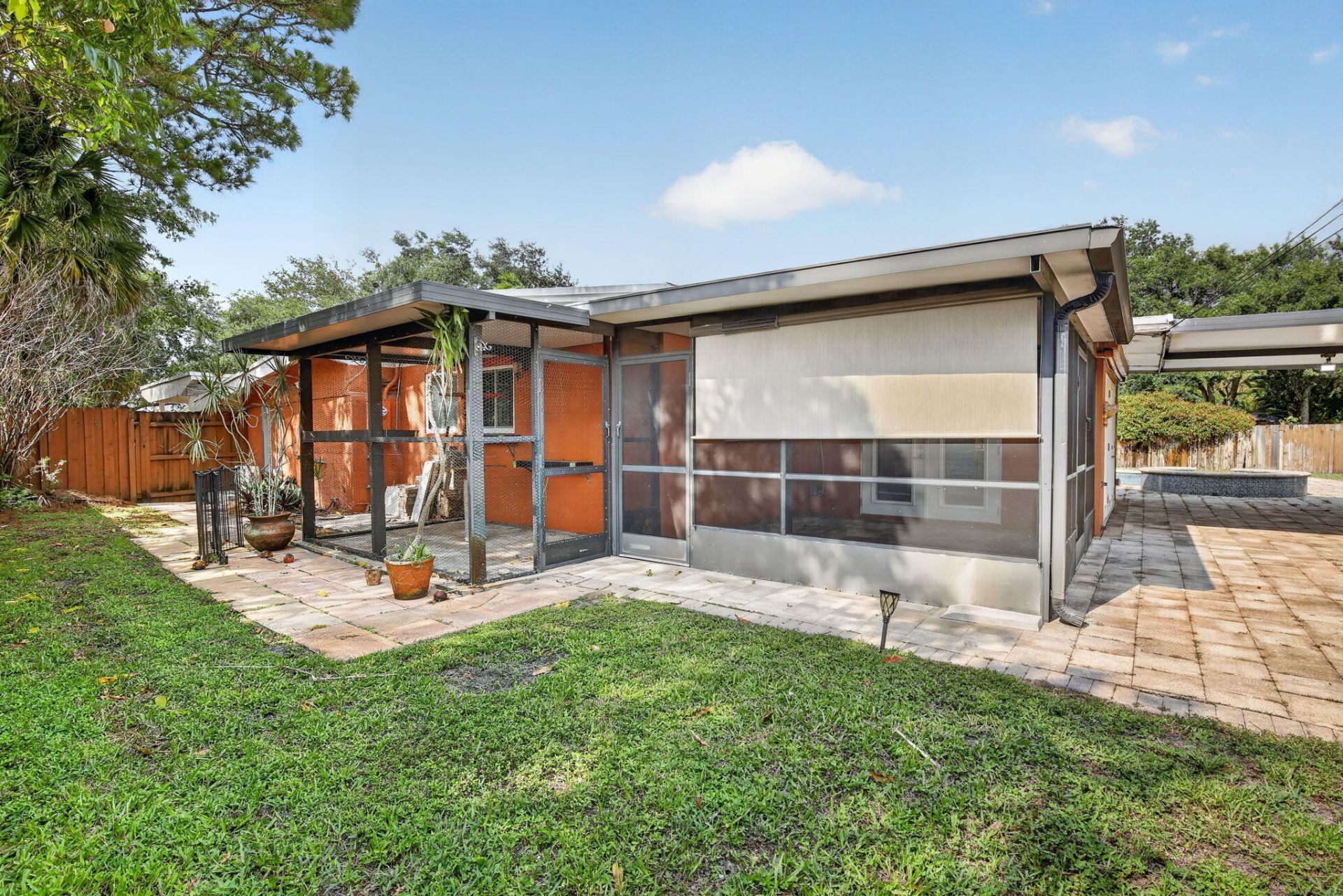 1101 E Country Club Circle, Plantation, FL 33317 Photo
