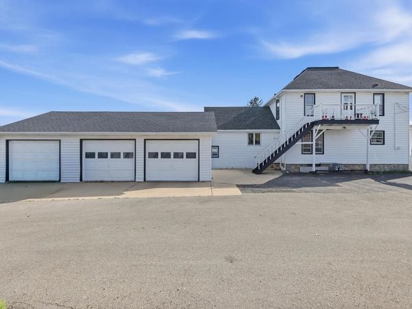 113-115 S Beebe Street, Marshall, WI 53559