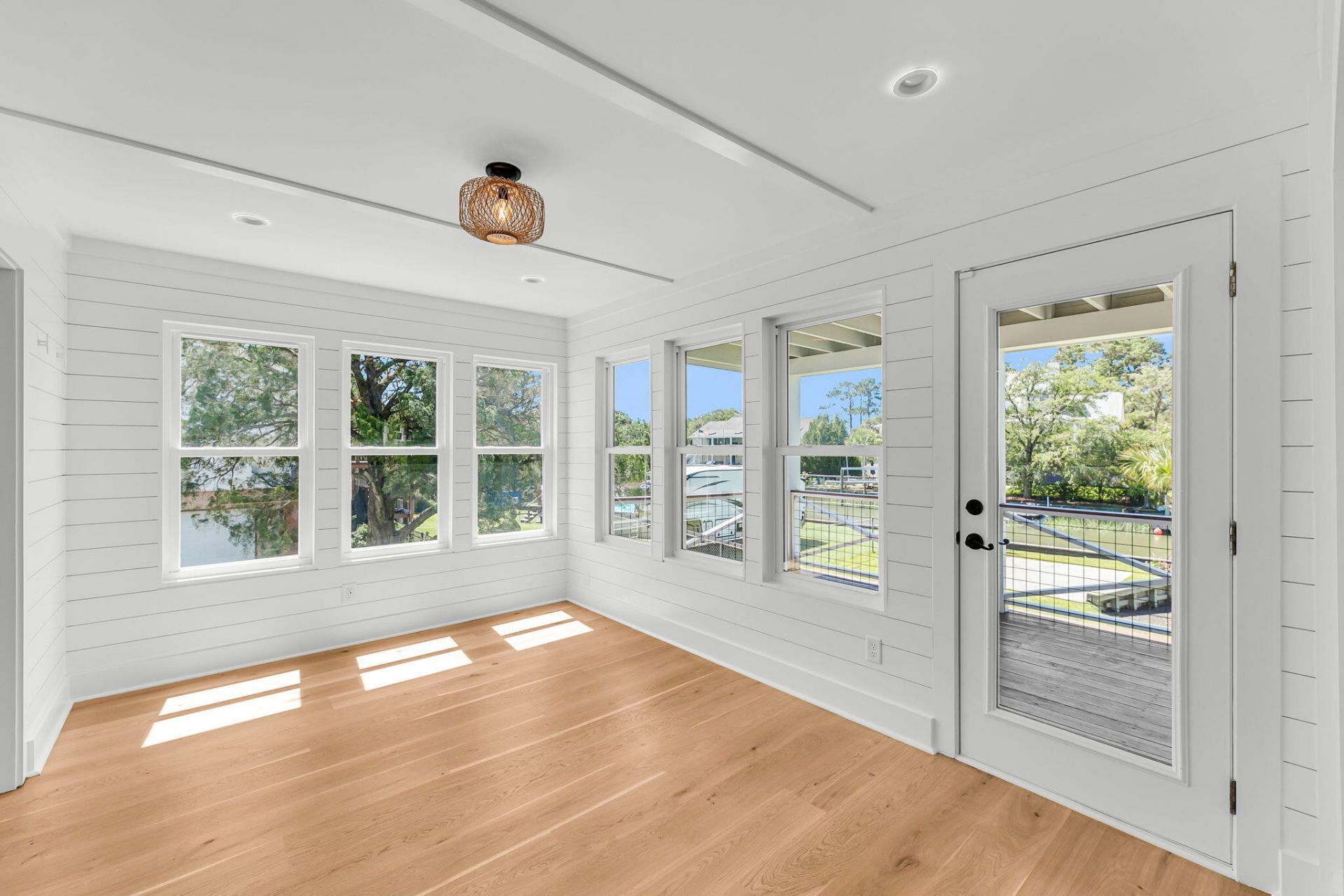 559 Schooner Road Photo 20