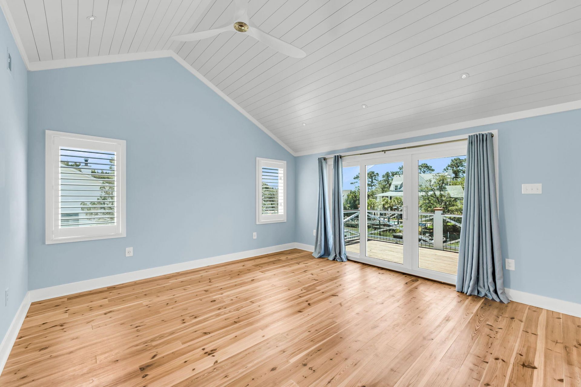 559 Schooner Road Photo 26