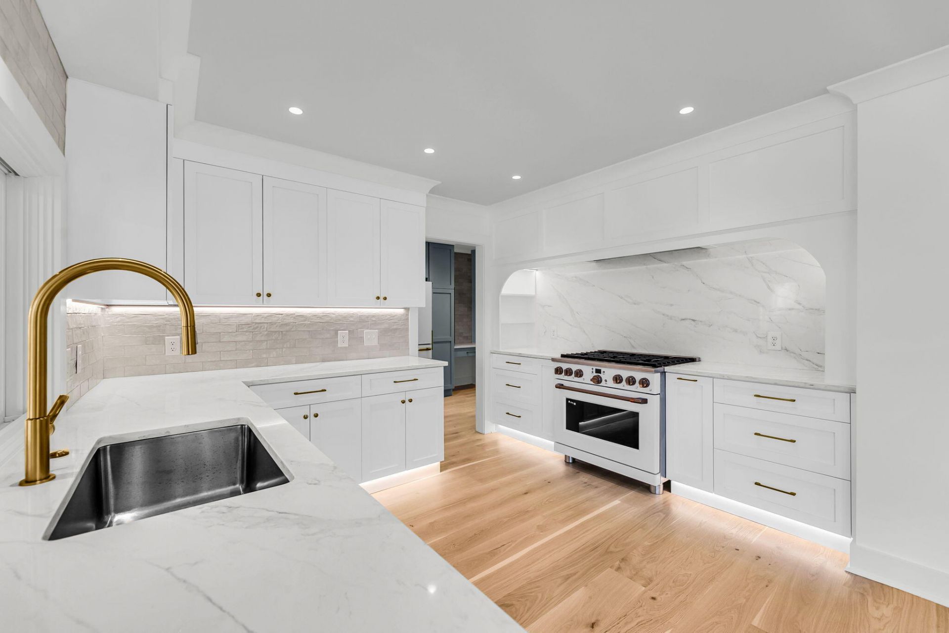 559 Schooner Road Photo 6