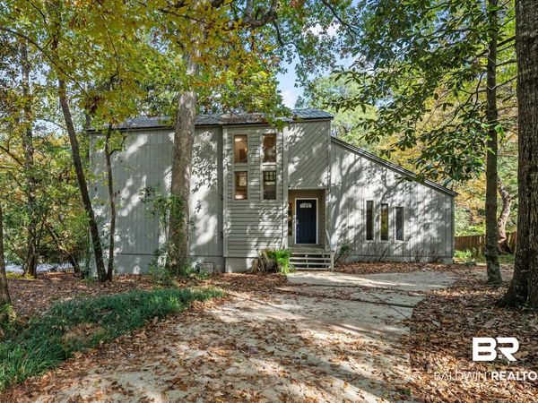 729 N Artillery Range, Spanish Fort, AL 36527