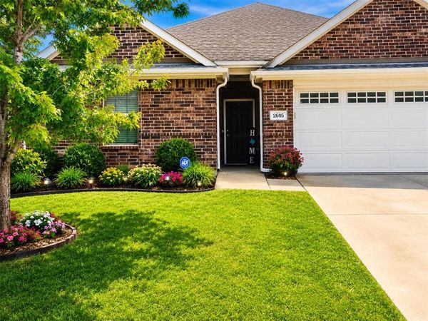 2605 Centurion Road, Glenn Heights, TX 75154