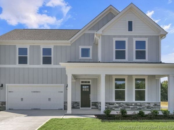 1130 Summer Daisy Drive, Aberdeen, NC 28315