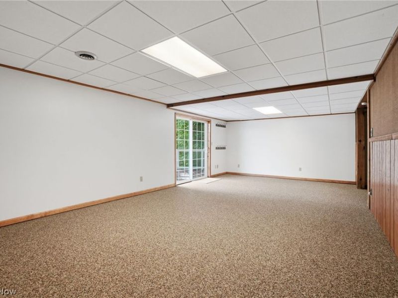 1068 Evening Star Drive, Rome, OH 44085 Photo 32