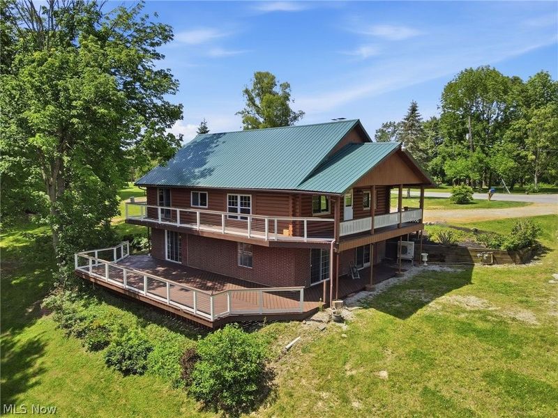 1068 Evening Star Drive, Rome, OH 44085 Photo 7