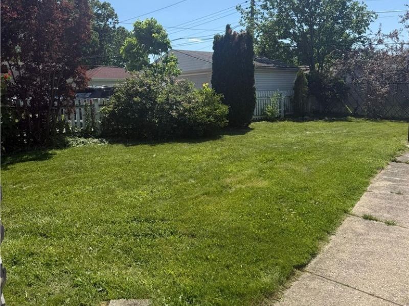 6236 Westminster Drive, Parma, OH 44129 Photo 3