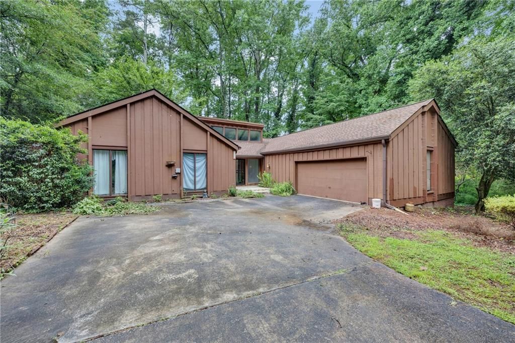 4583 Cedar Park Drive, Stone Mountain, GA 30083 Main Photo