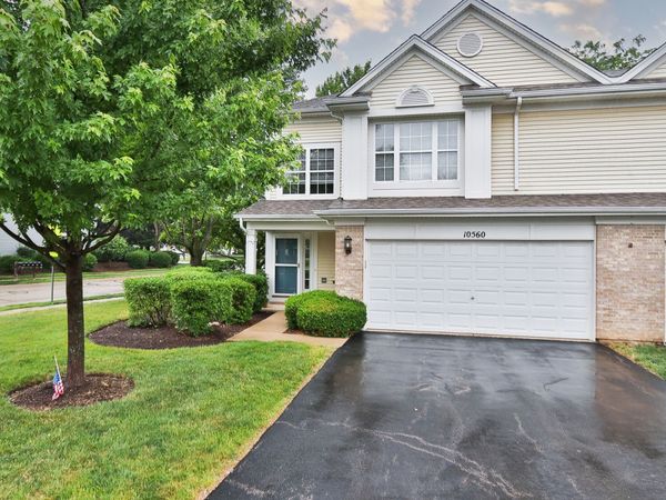 10560 WAKEFIELD Lane , Huntley, IL 60142