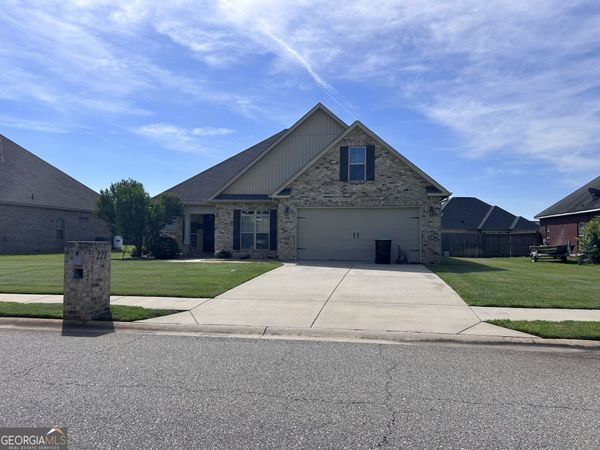 221 Caleb Way, Byron, GA 31008