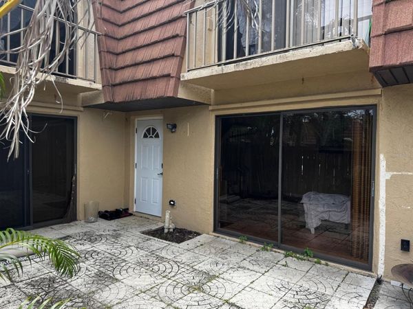 1302 NEBRASKA AVENUE , Unit 6A, FORT PIERCE, FL 34950