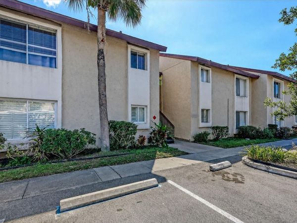 2702 HIDDEN LAKE DRIVE S, Unit A, SARASOTA, FL 34237