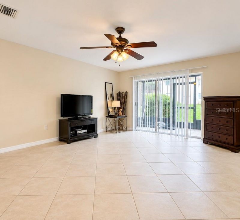 2702 Hidden Lake Drive S, Unit A, Sarasota, FL 34237 Photo