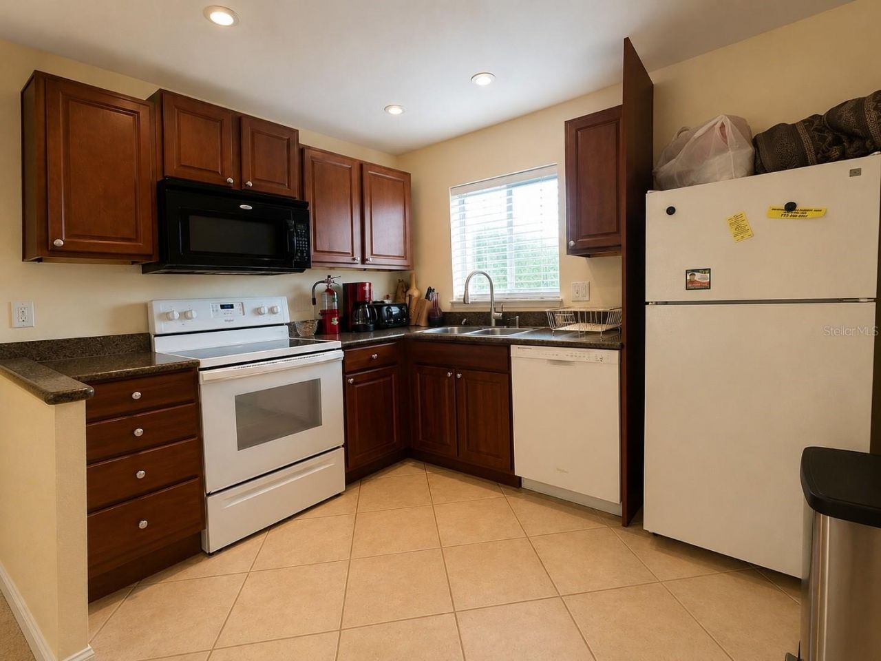 2702 Hidden Lake Drive S, Unit A, Sarasota, FL 34237 Photo