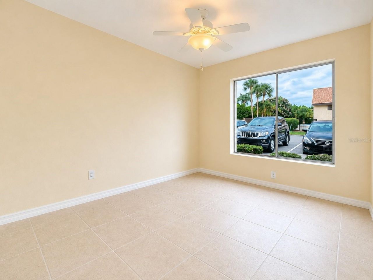 2702 Hidden Lake Drive S, Unit A, Sarasota, FL 34237 Photo