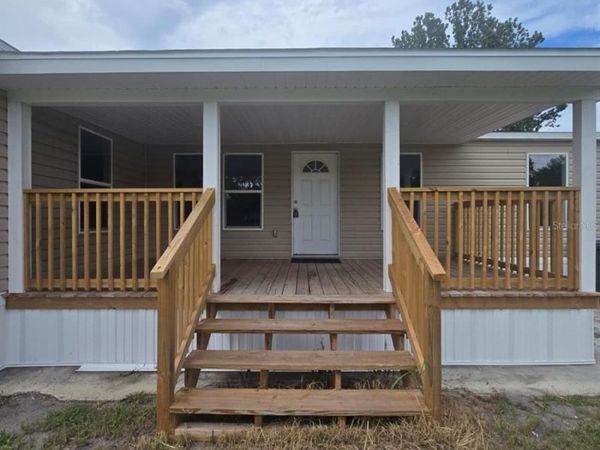 6220 PINEWOOD DRIVE , FORT MEADE, FL 33841