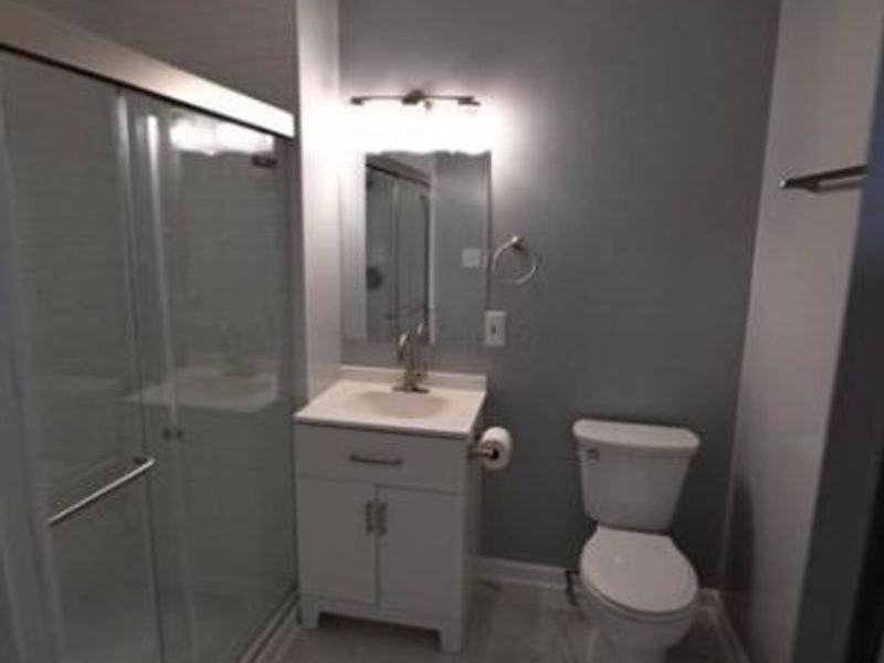 370 S Oakley Avenue , Columbus, OH 43204 Photo 9