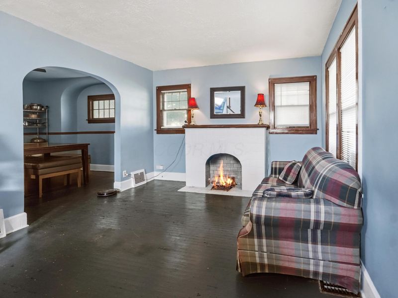 2221 9th Street NW, Canton, OH 44708 Photo 4