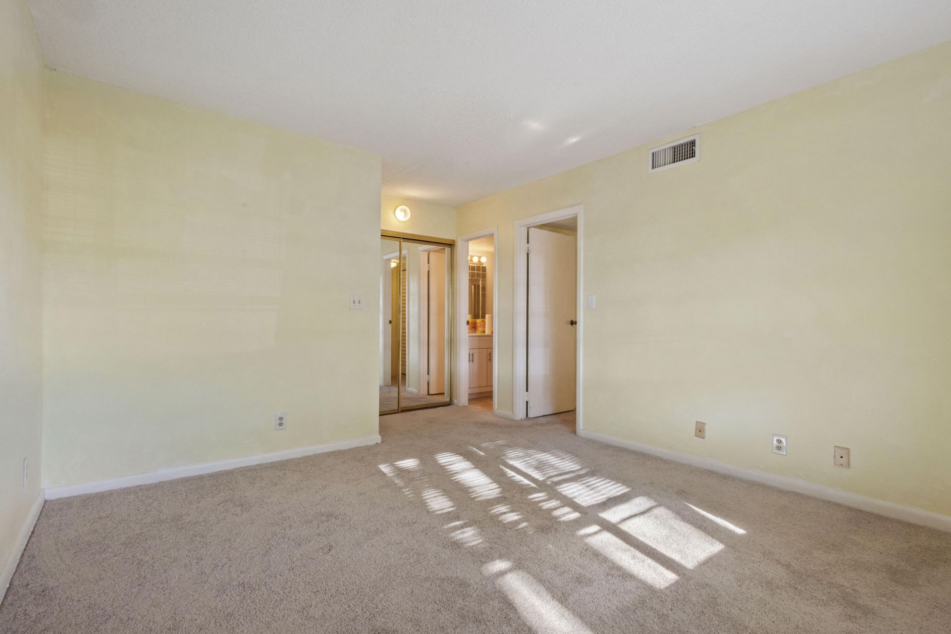 480 N Laurel Drive, Unit 1a, Margate, FL 33063 Photo