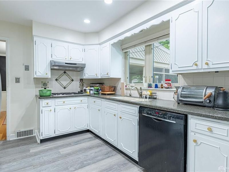 3225 Atherton Road, Kettering, OH 45409 Photo 12