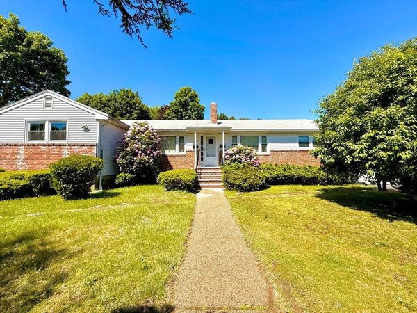12 Reservoir Dr, Unit 2, Randolph, MA 02368