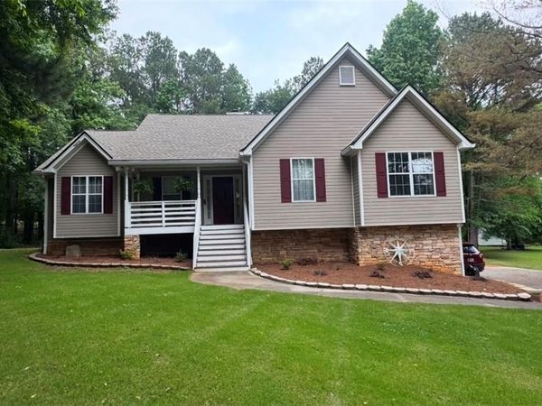 24 Walnut Lane NE, Cartersville, GA 30121