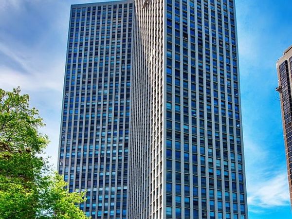 2626 N LAKEVIEW Avenue , Unit 2911, Chicago, IL 60614