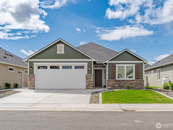 816 N M Loop Drive SW, Quincy, WA 98848