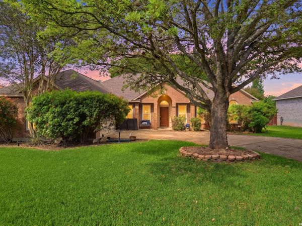 4301 Golden Oak, Schertz, TX 78154