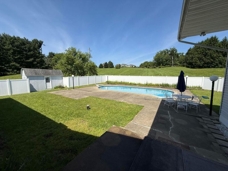 3023 Valley View Road NE, Lancaster, OH 43130 Photo 5