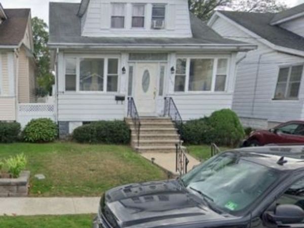 2142 Stecher Ave, Union, NJ 07083