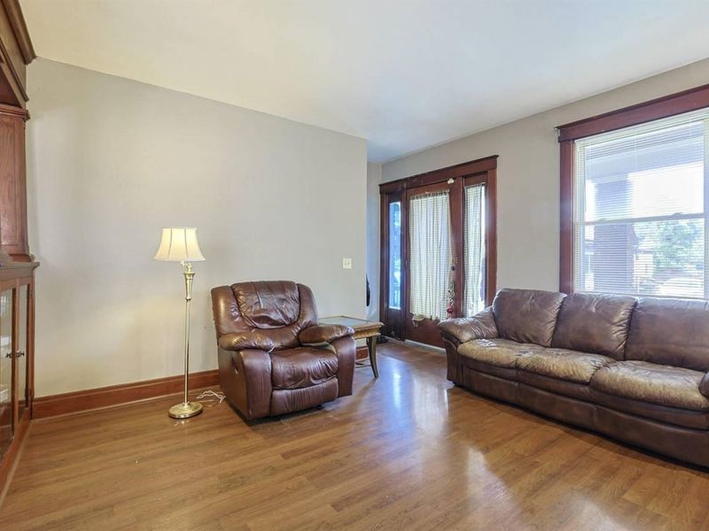 425 W 22nd Street, Covington, KY 41014 Photo 8