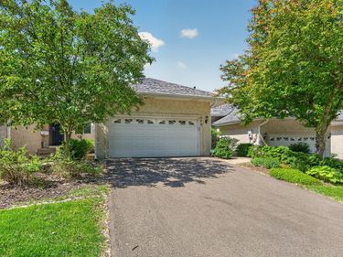 370 Mendota Road W, West Saint Paul, MN 55118