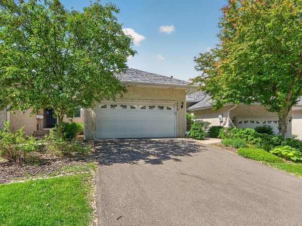 370 Mendota Road W, West Saint Paul, MN 55118