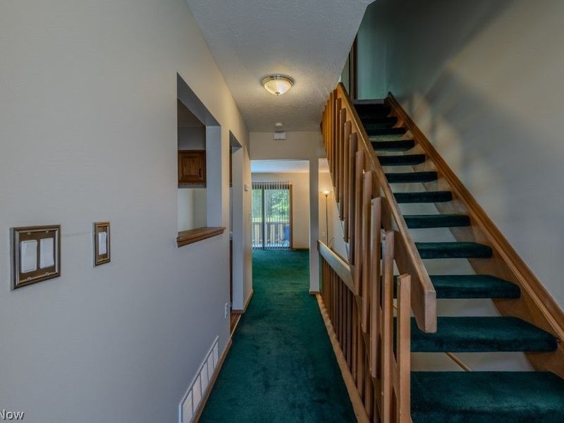 5514 Sandpiper Drive, Parma, OH 44134 Photo 4