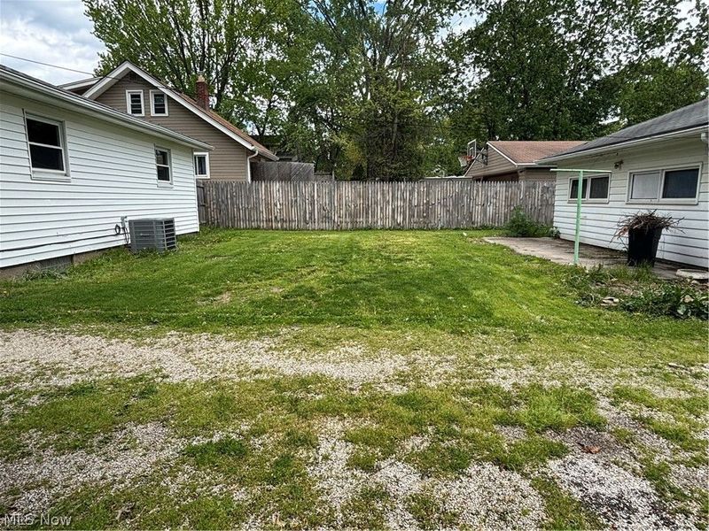 1274 Eastwood Avenue, Akron, OH 44305 Photo 25