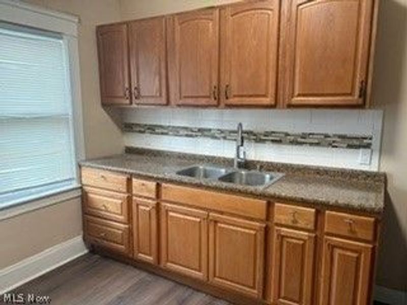 2656 E 115 Street, Cleveland, OH 44104 Photo 5