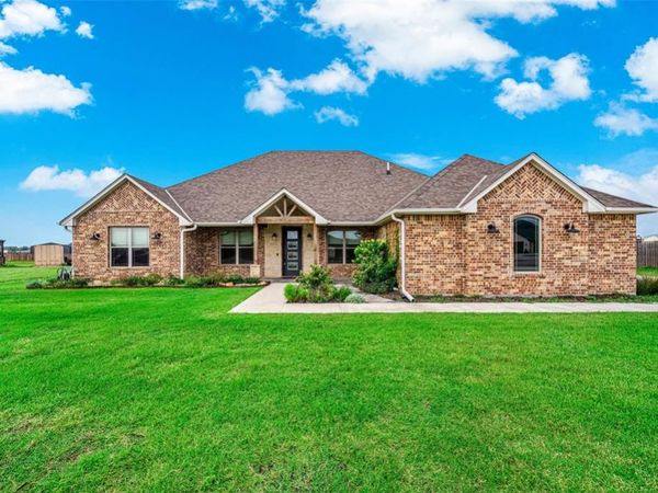 365 NW Mountain Lake Crest Crest, Lawton, OK 73507
