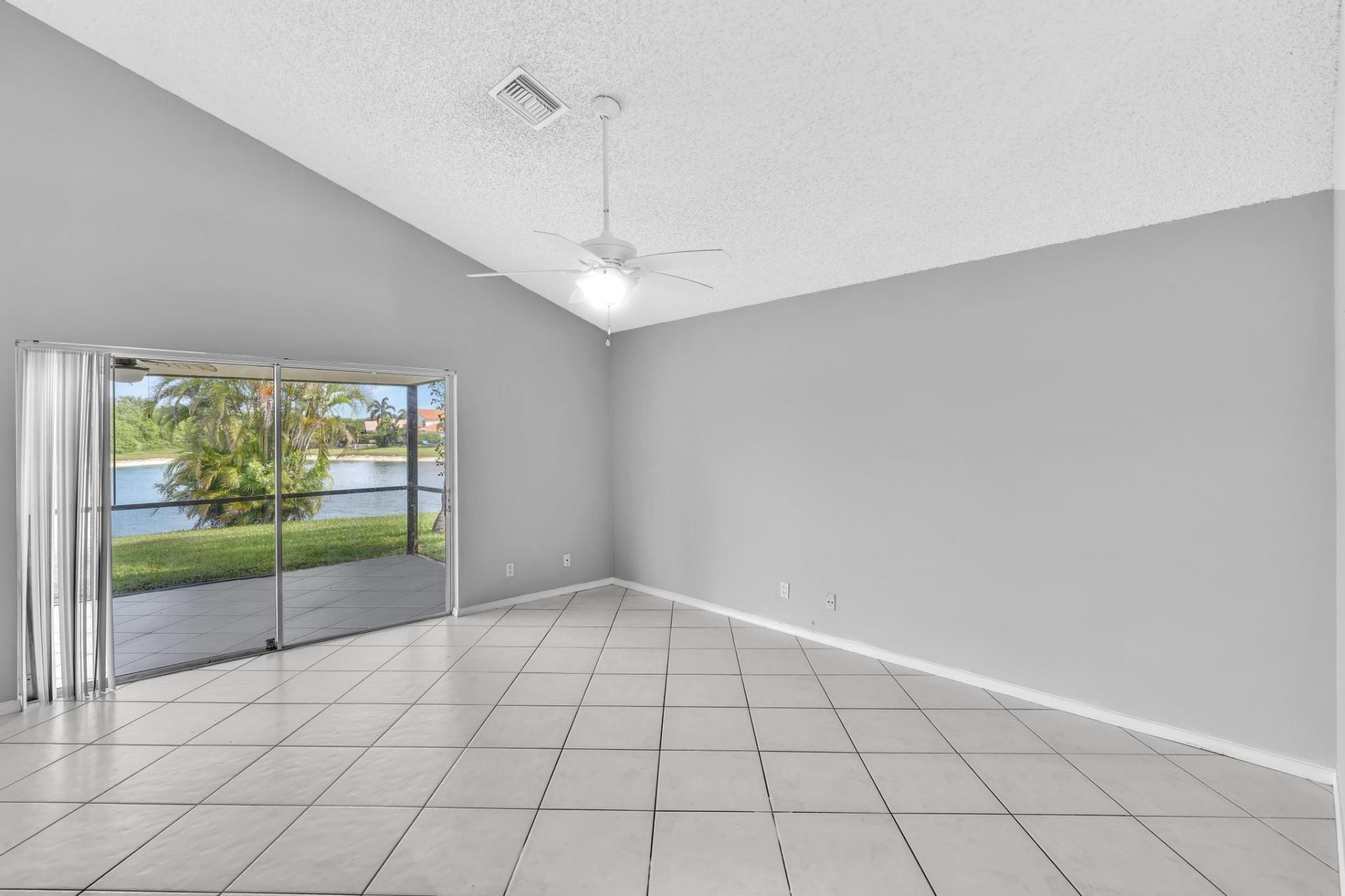 22492 Middletown Drive, Boca Raton, FL 33428 Photo