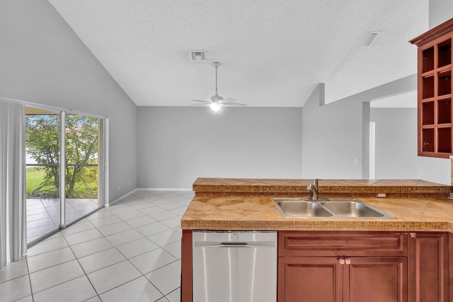 22492 Middletown Drive, Boca Raton, FL 33428 Photo