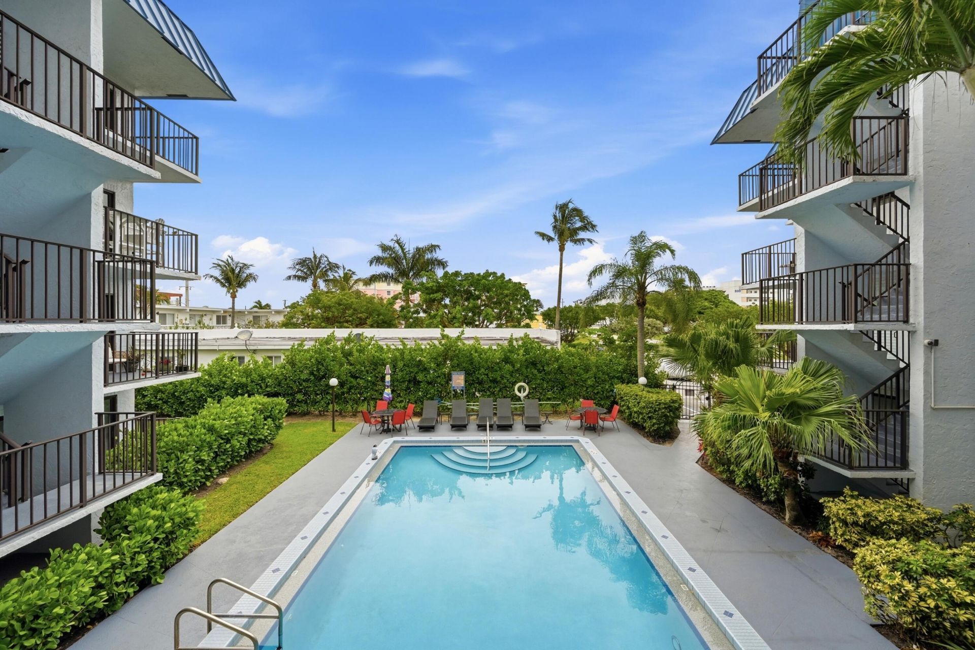 1975 SE 3rd Street, Unit 203, Deerfield Beach, FL 33441 Photo