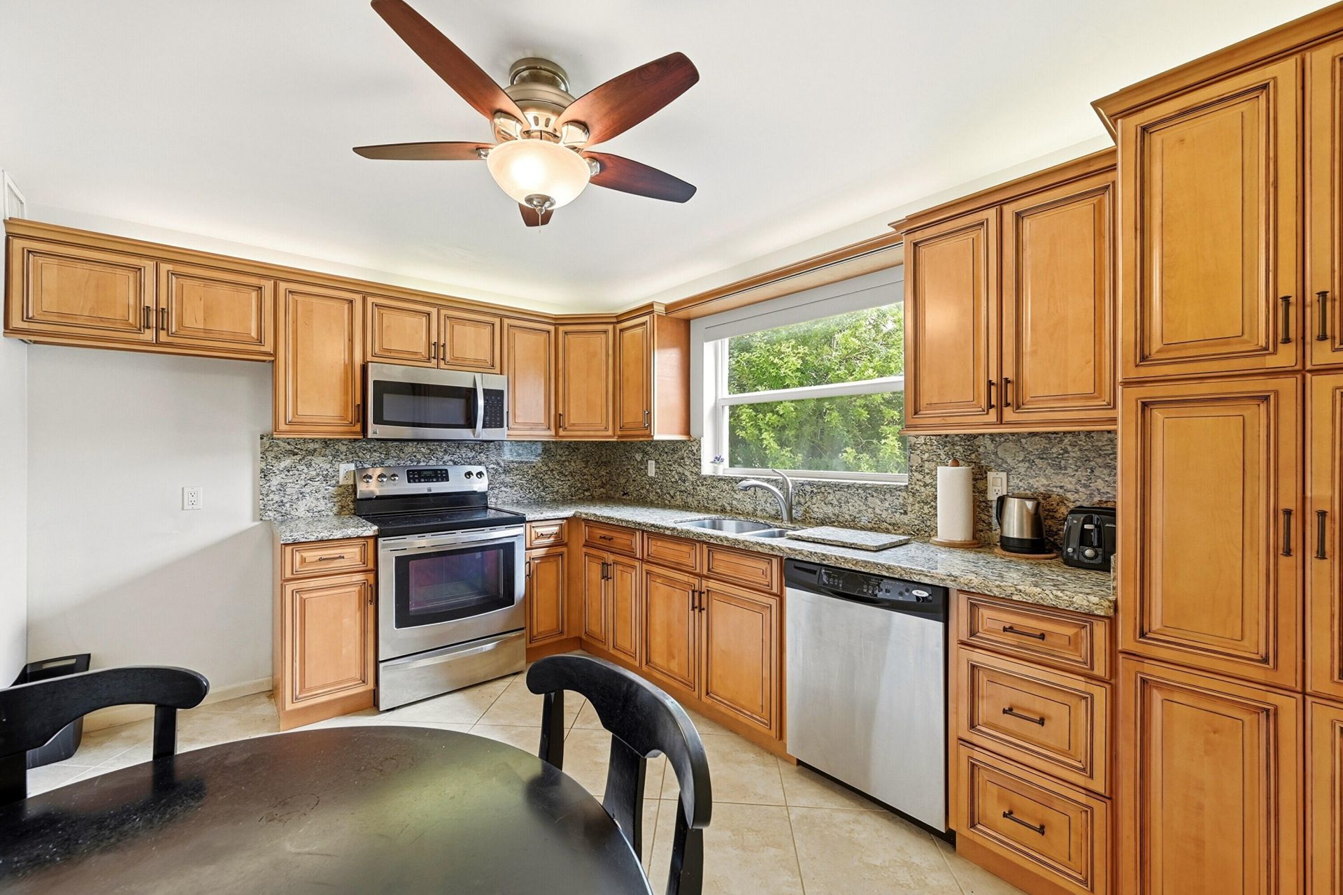 1975 SE 3rd Street, Unit 203, Deerfield Beach, FL 33441 Photo