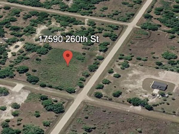 17590 NW 260th Street, Okeechobee, FL 34972