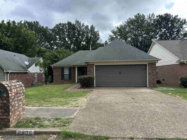 2806 MARYLAND CIR E, Memphis, TN 38133