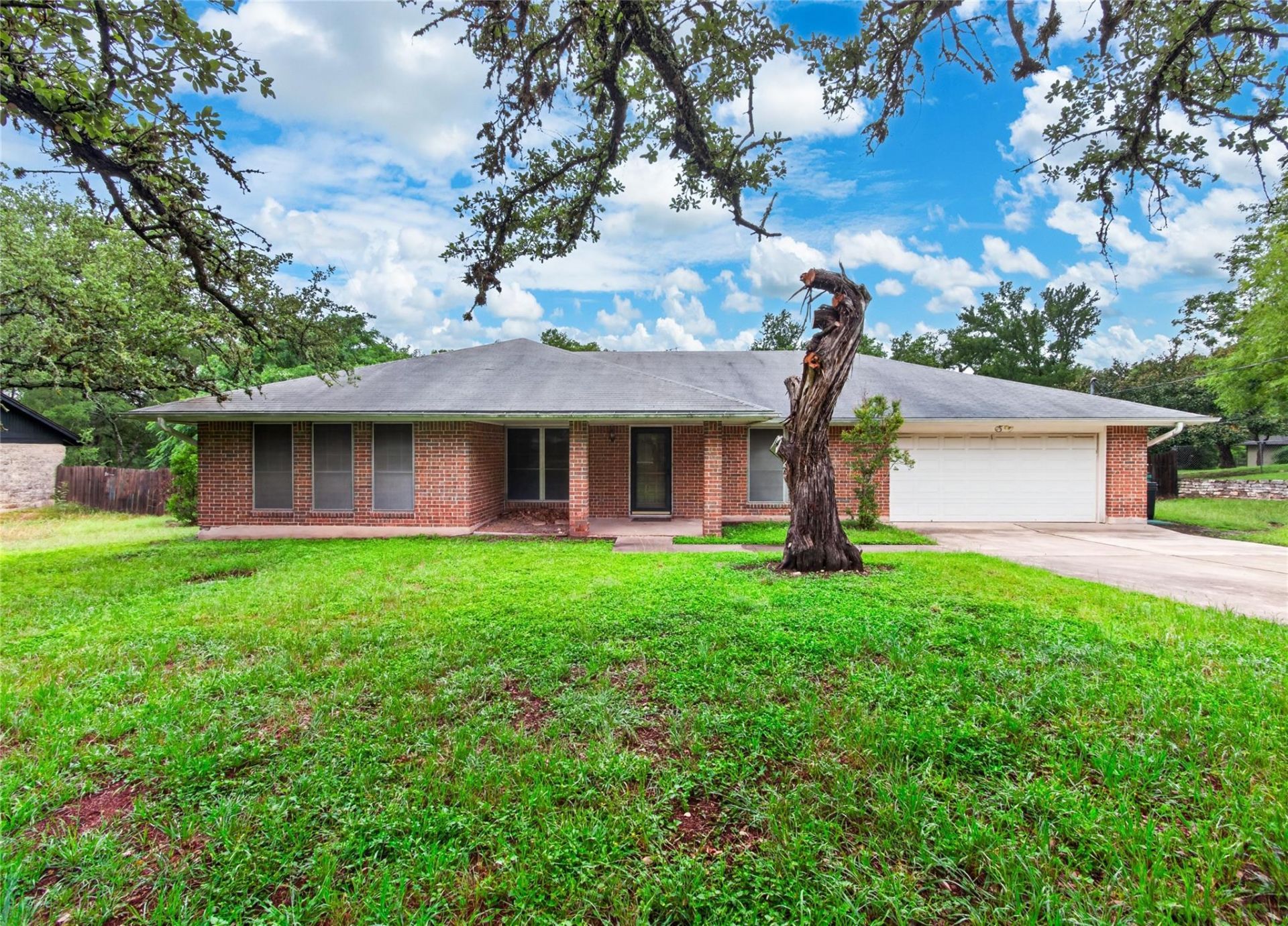 8804 El Rey Blvd, Austin, TX 78737 Main Photo