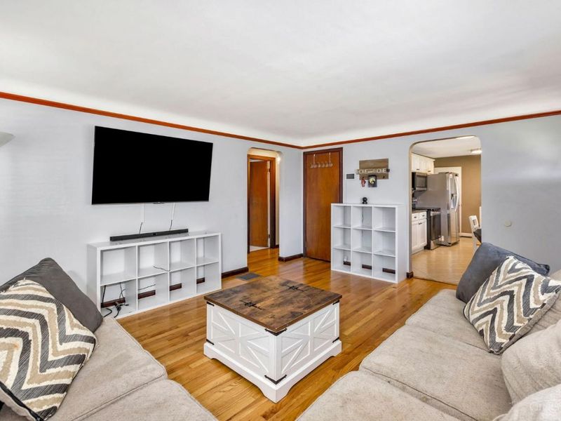 6924 Rob Vern Drive, North College Hill, OH 45239 Photo 8