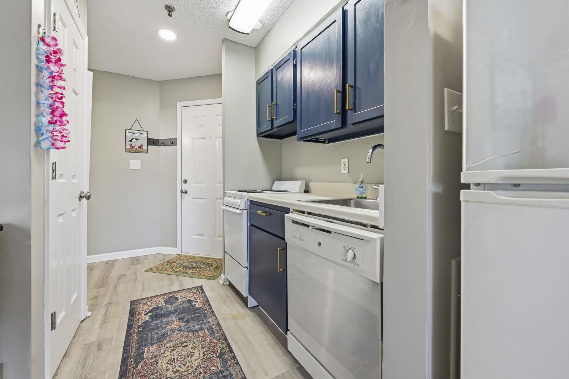 1100 Possum Trot Rd.  Photo 10
