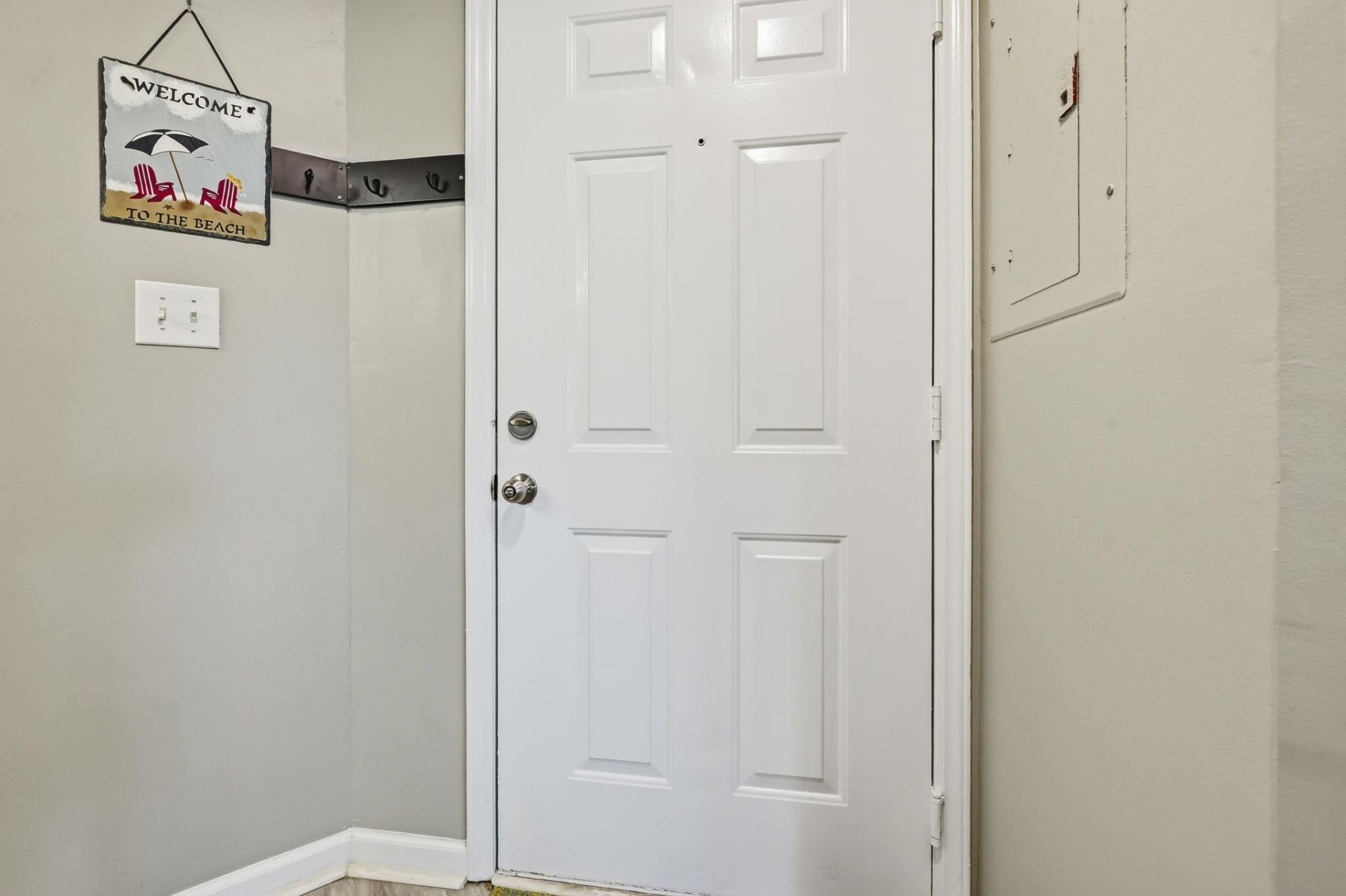1100 Possum Trot Rd.  Photo 7